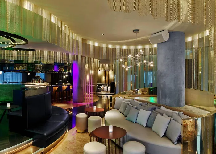 W London Hotel